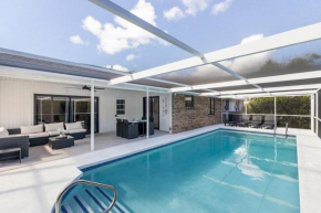 Spacious 4BR Getaway Near Beach with Pool & BBQ